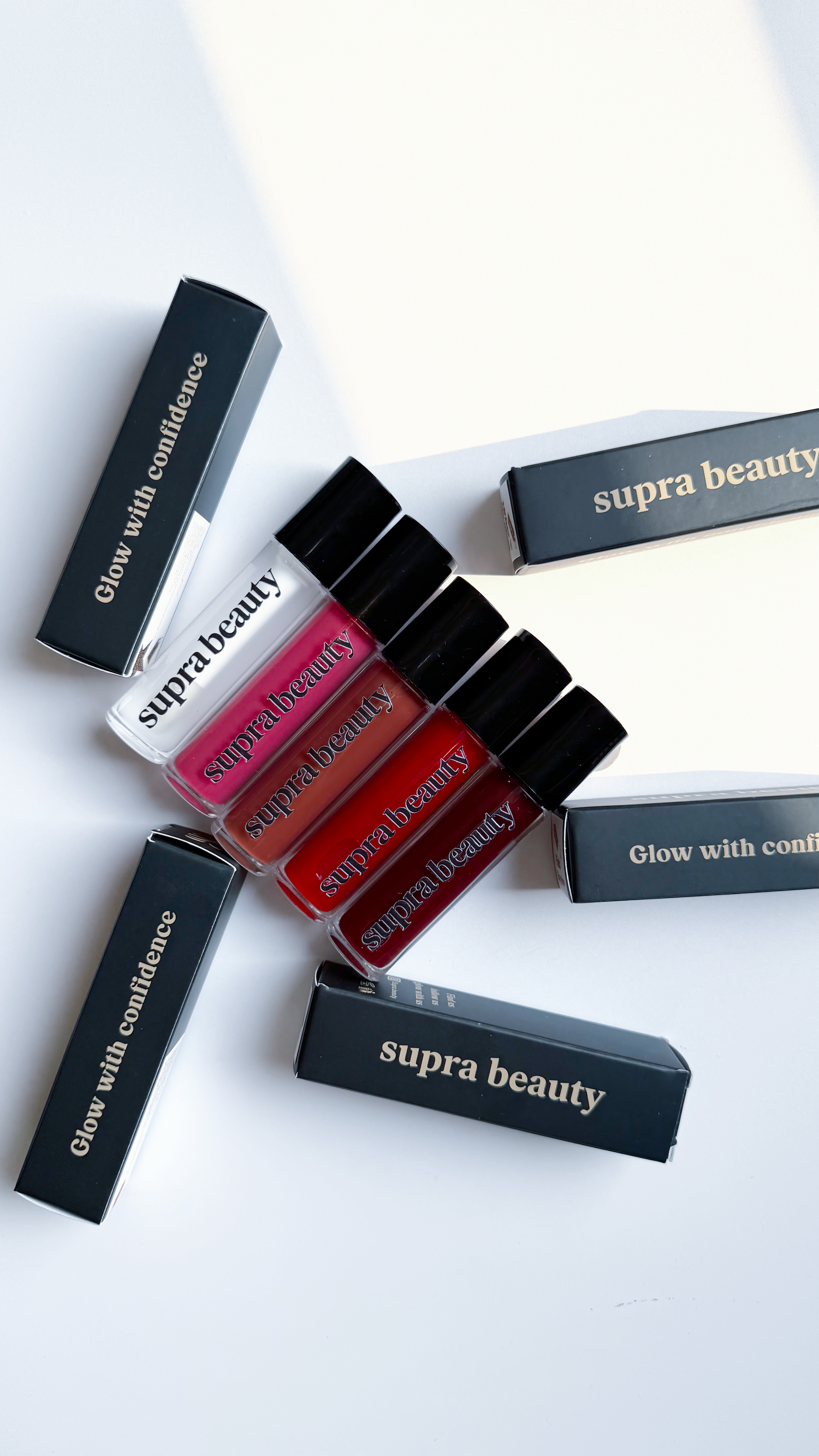 لیپ گلاس سوپرا